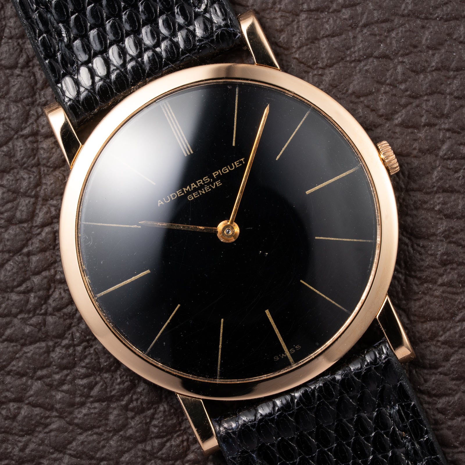 Audemars Piguet Ultra Thin Black Gilt Dial 18K Rosé Pink Gold From 1960s