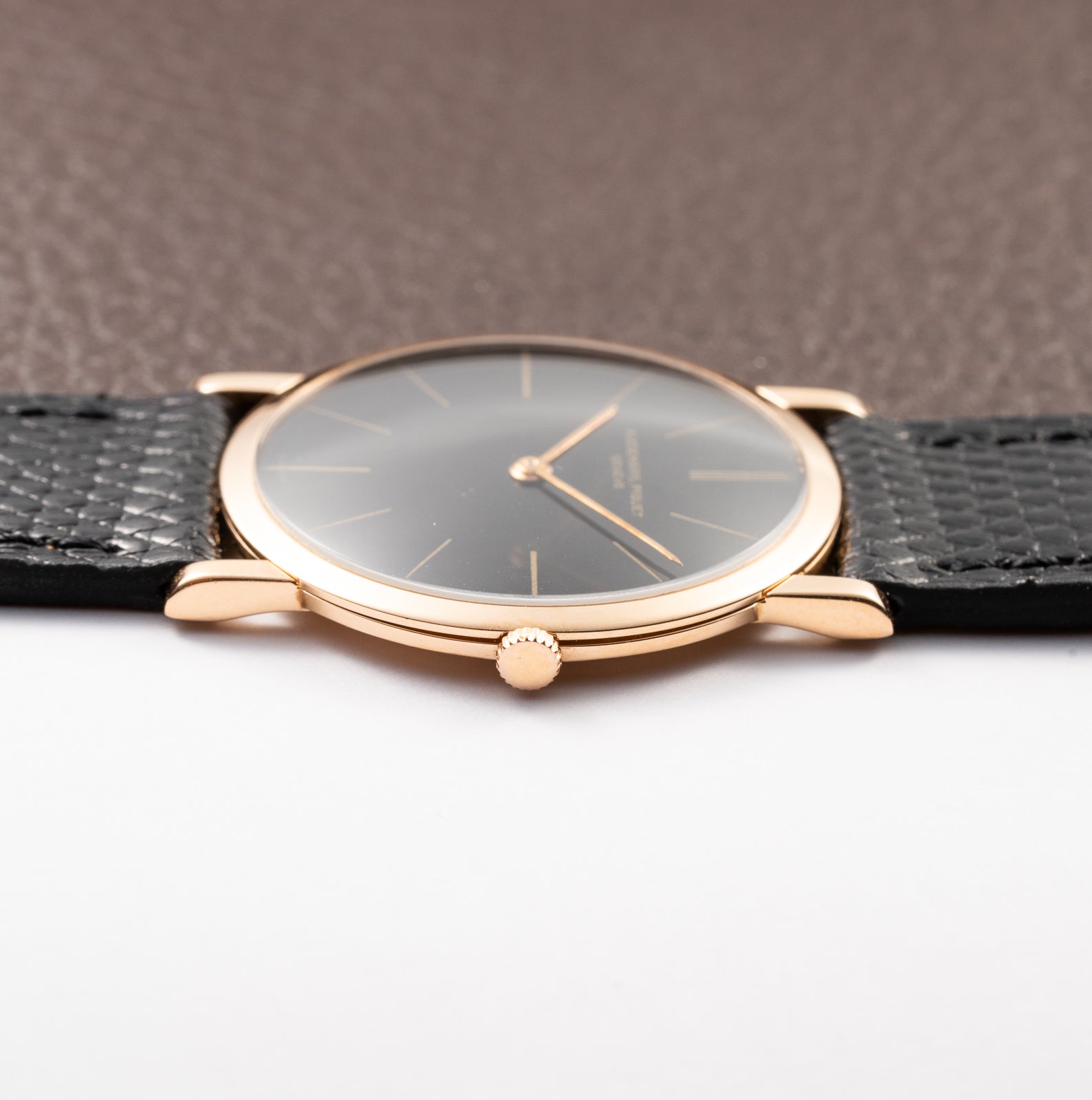 Audemars Piguet Ultra Thin Black Gilt Dial 18K Rosé Pink Gold From 1960s
