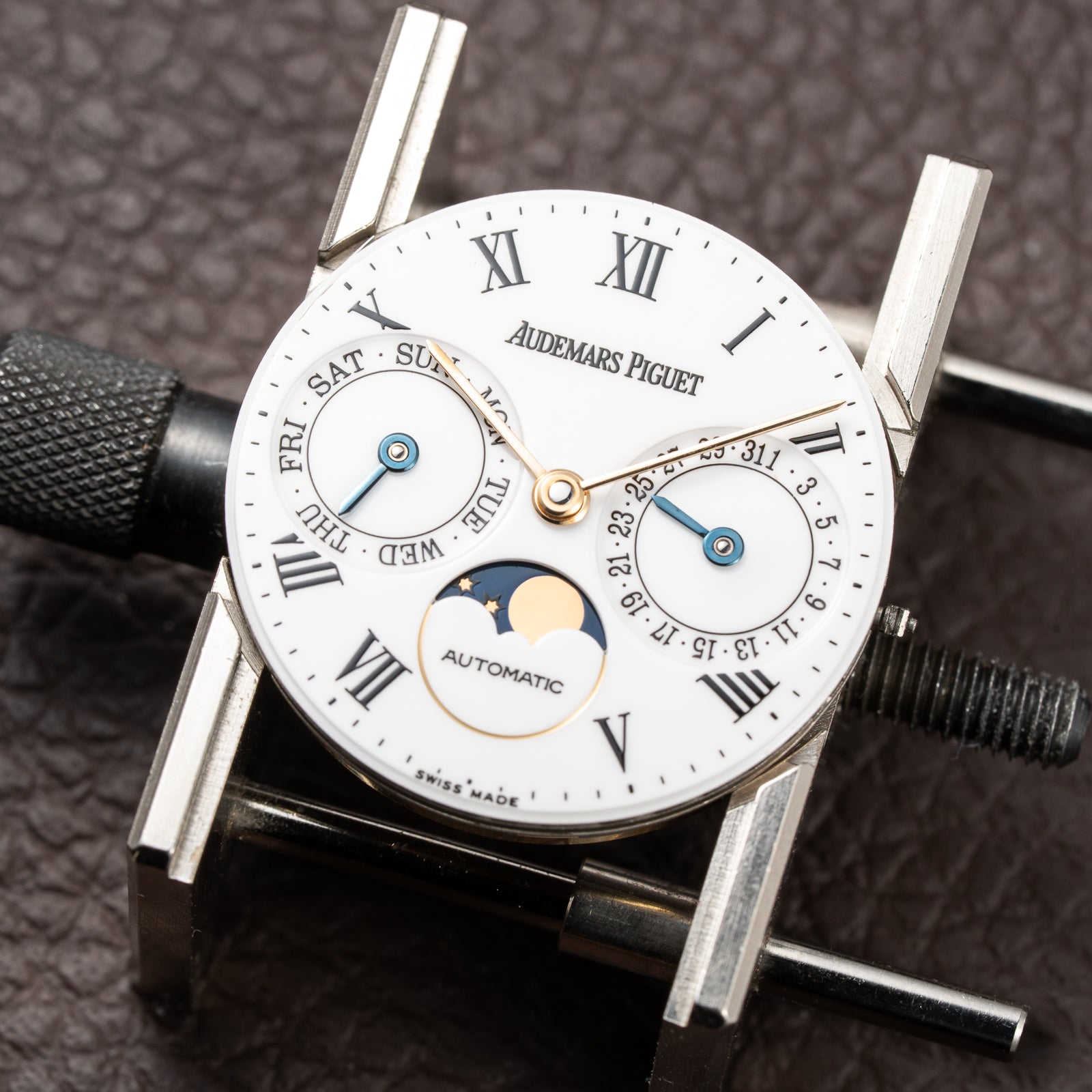 Audemars Piguet Day-Date Moonphase 18K Yellow Gold Ref. 25589BA from 1980s