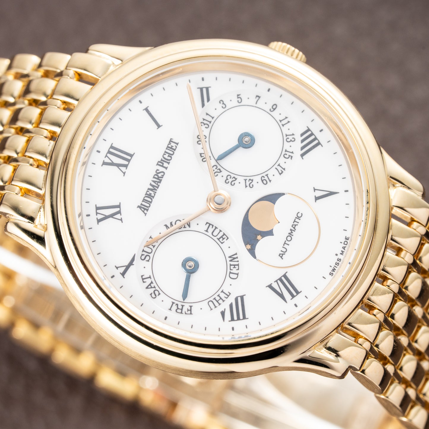 Audemars Piguet Day-Date Moonphase 18K Yellow Gold Ref. 25589BA from 1980s