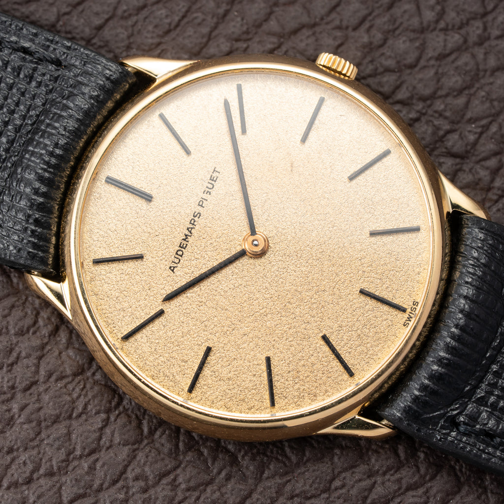 Audemars Piguet Dress Watch “Stardust” Dial 18K Yellow Gold Circa 1980s