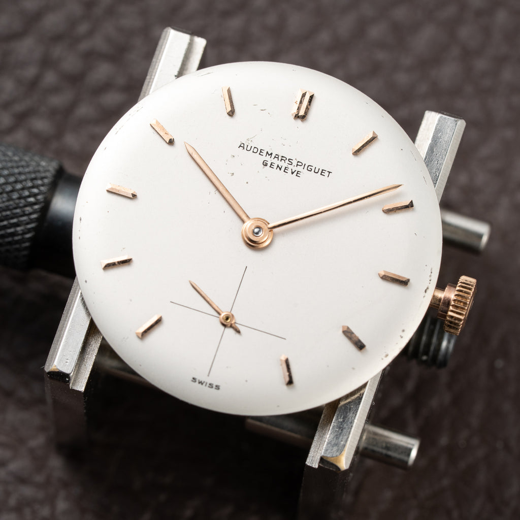 Audemars Piguet Dress Watch Elegant Lugs 18K Yellow Gold Cal K2001 from 1950s