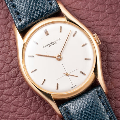 Audemars Piguet Dress Watch Elegant Lugs 18K Yellow Gold Cal K2001 from 1950s