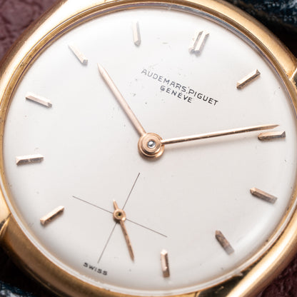 Audemars Piguet Dress Watch Elegant Lugs 18K Yellow Gold Cal K2001 from 1950s