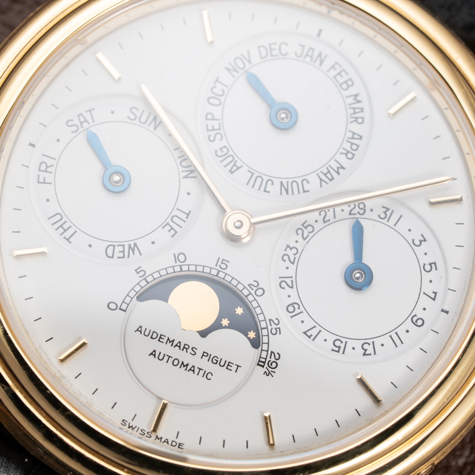 Audemars Piguet Quantieme Perpetual Calendar 18K Yellow Gold Ref 25657 from 1990S