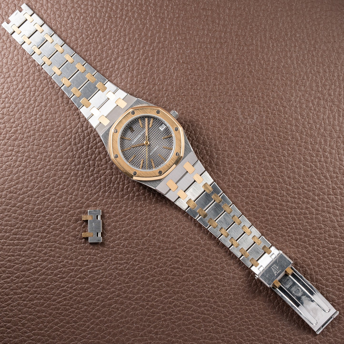 Audemars Piguet Royal Oak Co-Signed Fred Paris Gold Steel Automatic Ref. 4100SA from 1970s