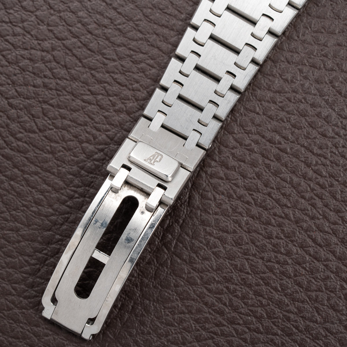 Audemars Piguet Royal Oak Ultra Thin Blue Petite Tapisserie Stainless Steel Unpolished Ref. 56175ST From Circa 1993