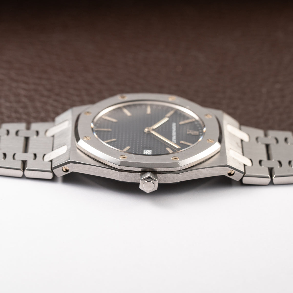 Audemars Piguet Royal Oak Ultra Thin Blue Petite Tapisserie Stainless Steel Unpolished Ref. 56175ST From Circa 1993