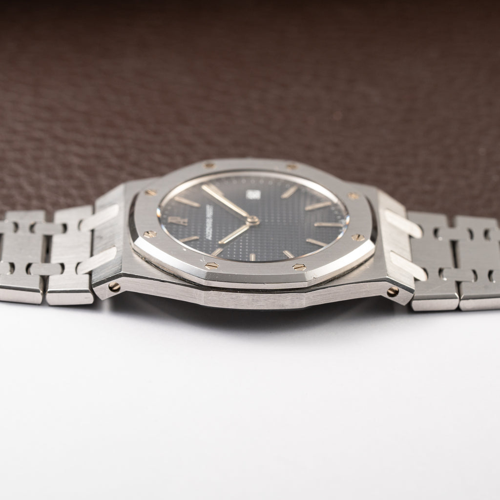 Audemars Piguet Royal Oak Ultra Thin Blue Petite Tapisserie Stainless Steel Unpolished Ref. 56175ST From Circa 1993