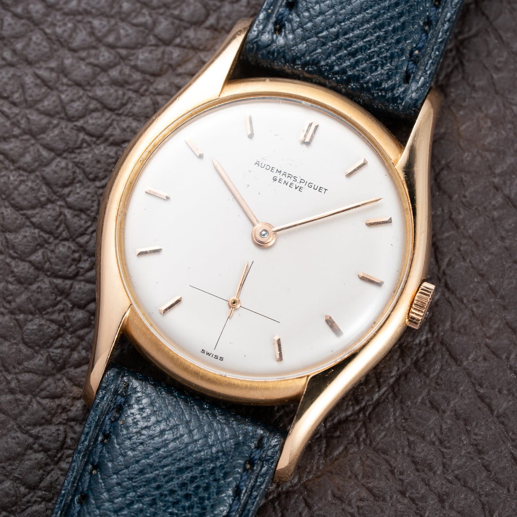 Audemars Piguet Dress Watch Elegant Lugs 18K Yellow Gold Cal K2001 from 1950s