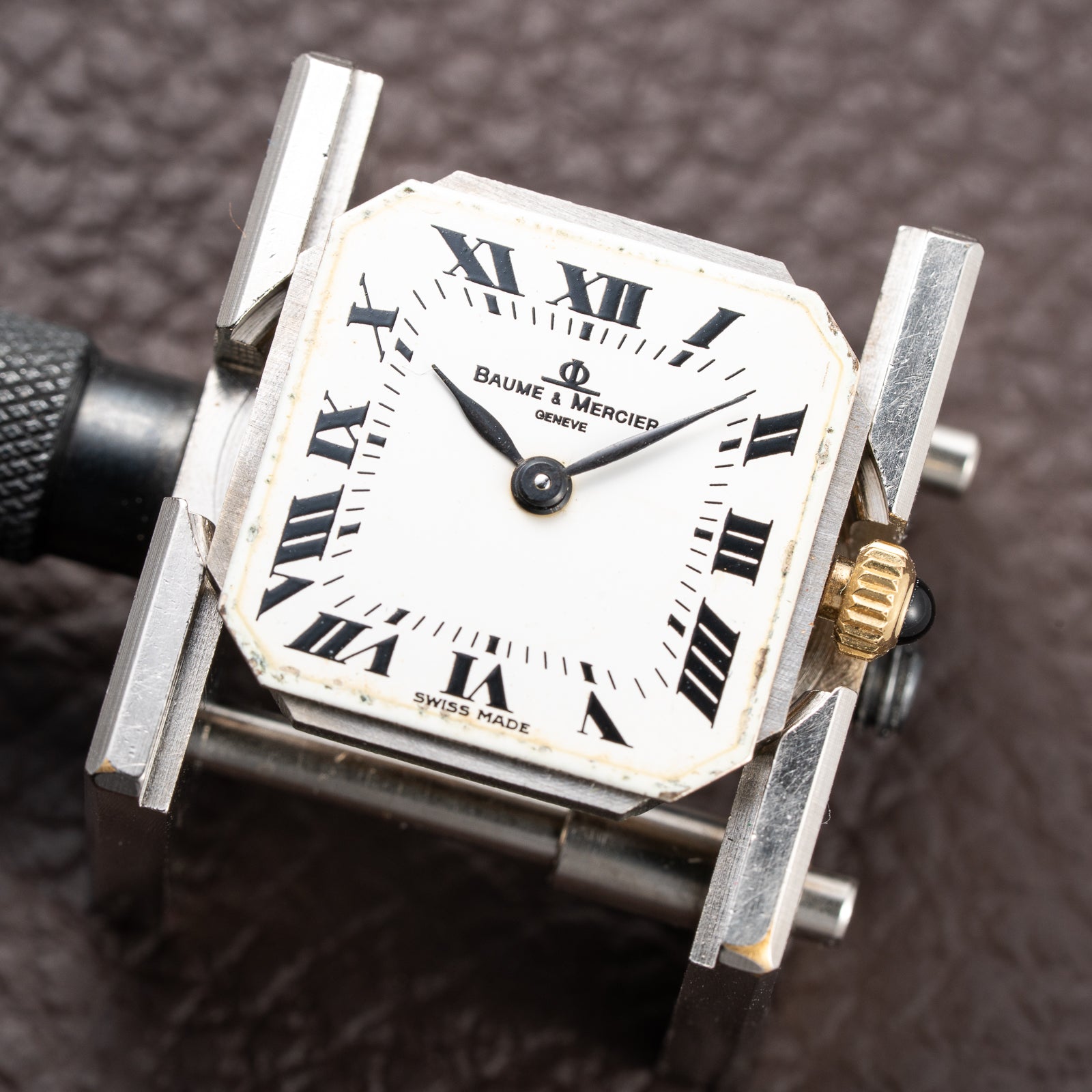 Baume & Mercier Ceinture 18K Yellow Gold Ref. 38259 from 1980s