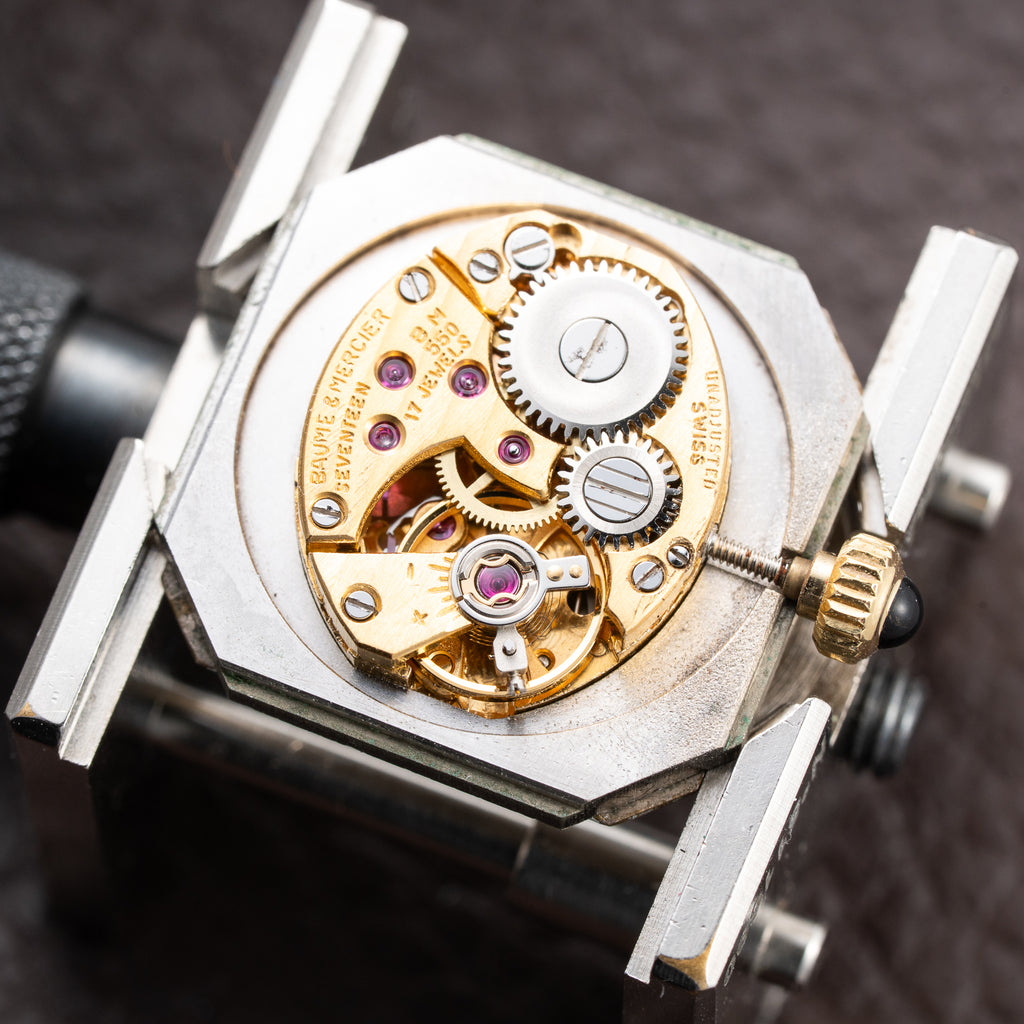 Baume & Mercier Ceinture 18K Yellow Gold Ref. 38259 from 1980s