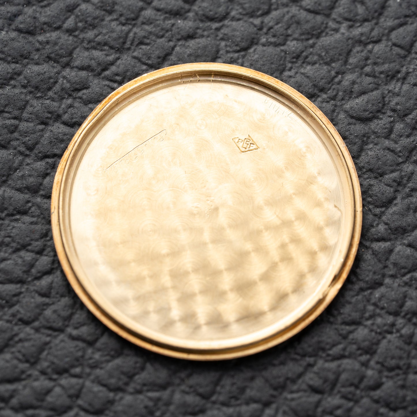 Breguet Classique Ultra Thin 18k Yellow Gold Lady 1970s