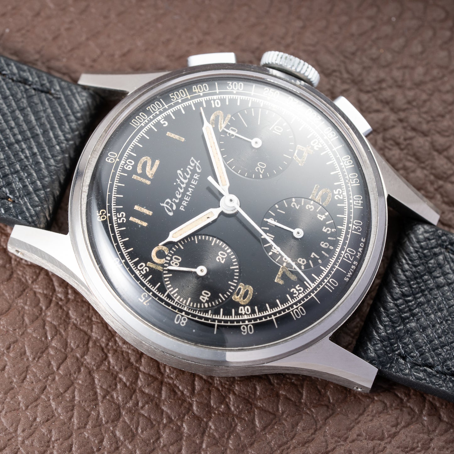 Breitling Premier Unpolished Black Gilt Dial Chronograph Venus 152 Ref 787 from 1940s