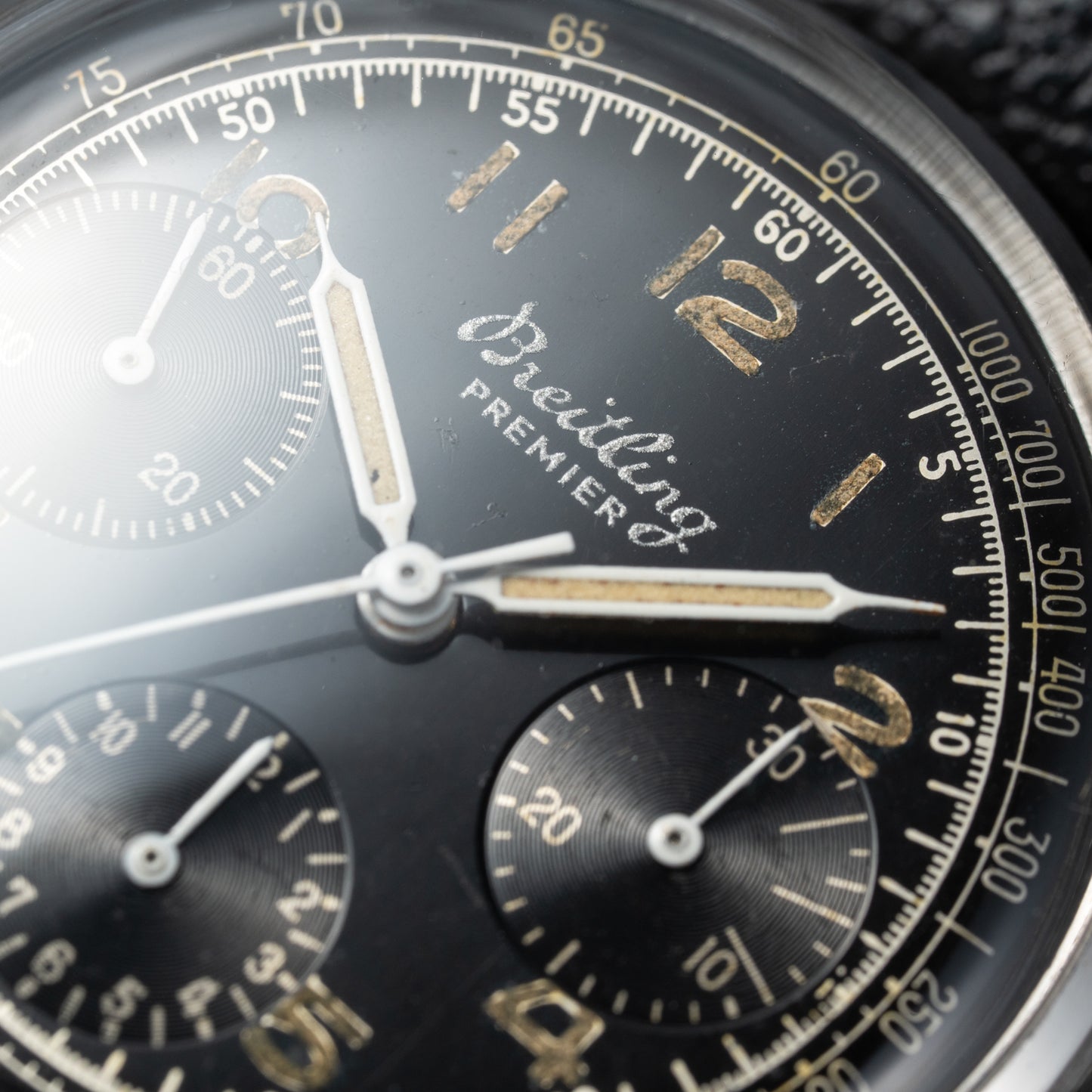 Breitling Premier Unpolished Black Gilt Dial Chronograph Venus 152 from 1940s Ref 787