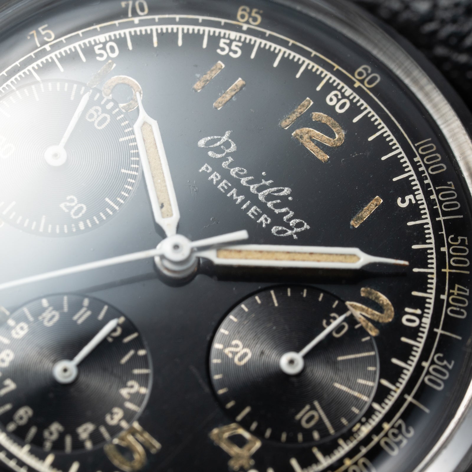 Breitling Premier Unpolished Black Gilt Dial Chronograph Venus 152 from 1940s Ref 787