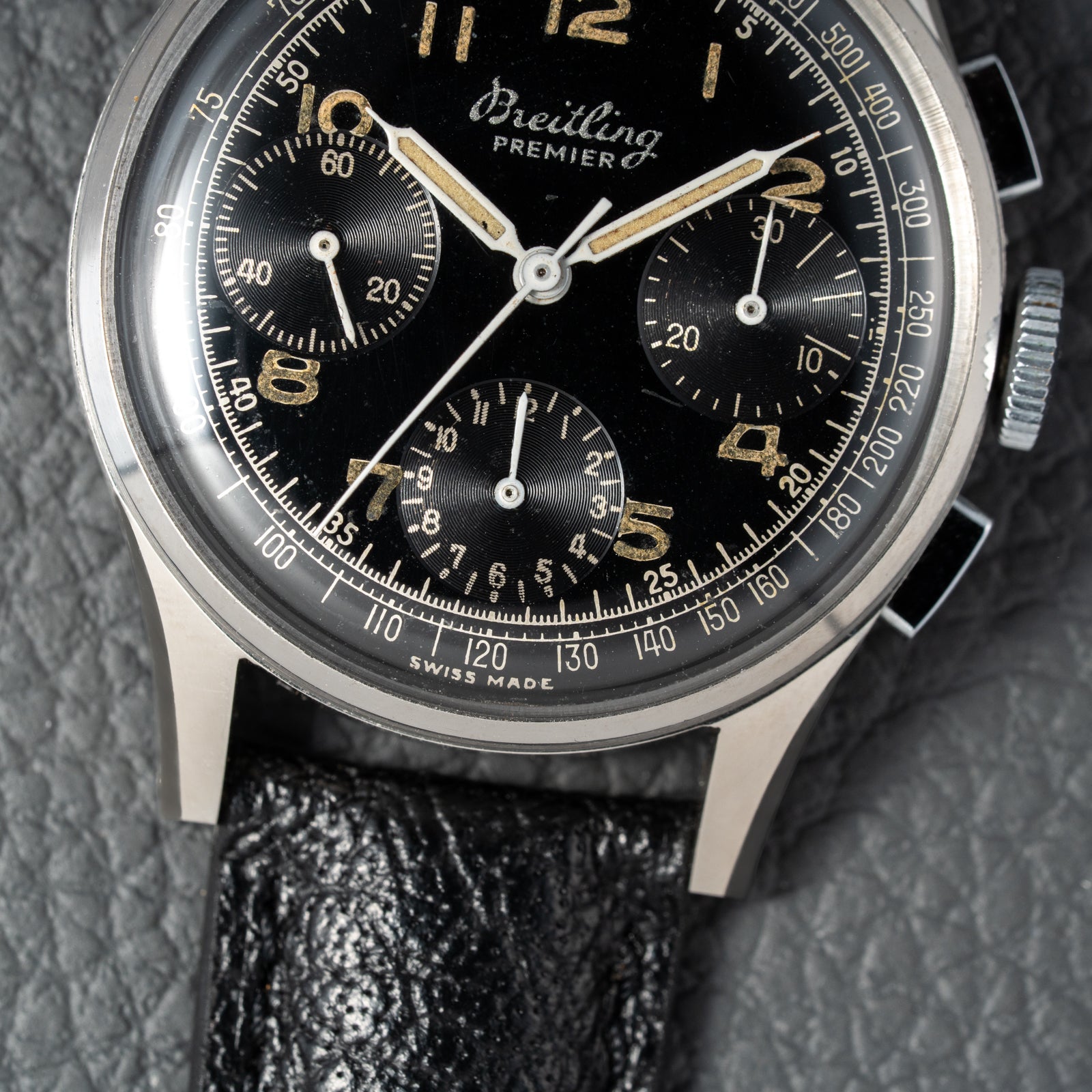 Breitling Premier Unpolished Black Gilt Dial Chronograph Venus 152 from 1940s Ref 787