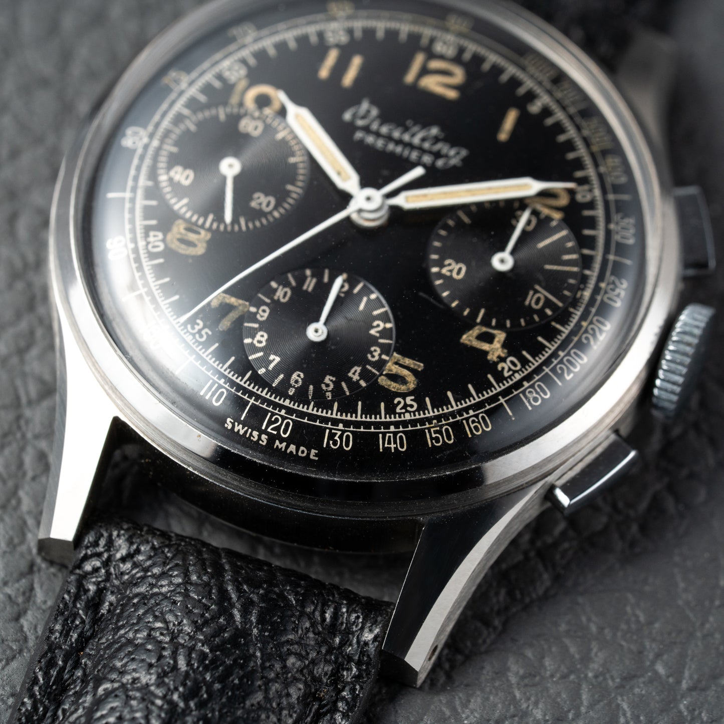 Breitling Premier Unpolished Black Gilt Dial Chronograph Venus 152 from 1940s Ref 787