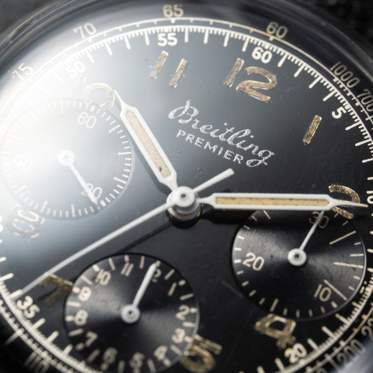 Breitling Premier Unpolished Black Gilt Dial Chronograph Venus 152 from 1940s Ref 787