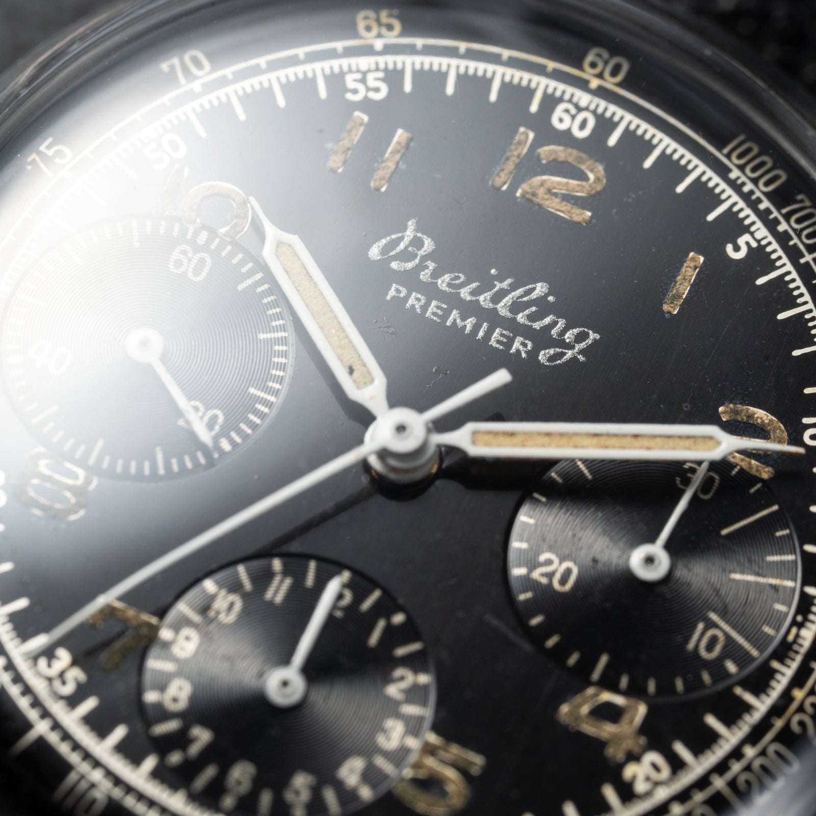 Breitling Premier Unpolished Black Gilt Dial Chronograph Venus 152 from 1940s Ref 787