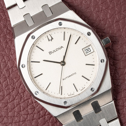 Bulova Automatic Royal Oak White Dial Ref. 4420101 from 1980s