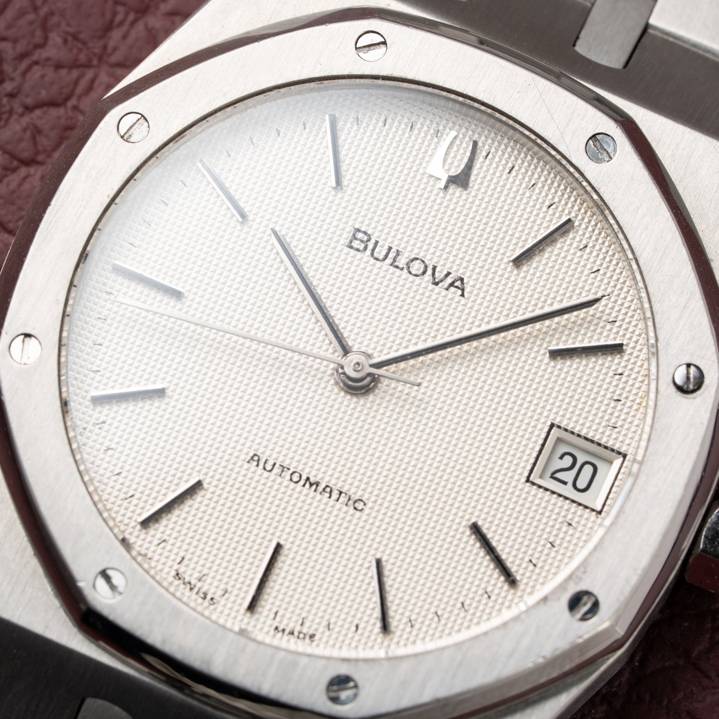 Bulova Automatic Royal Oak White Dial Ref. 4420101 from 1980s