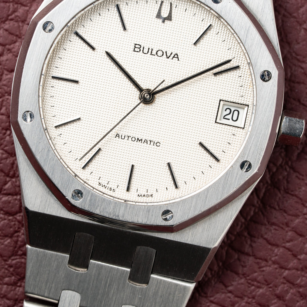 Bulova Automatic Royal Oak White Dial Ref. 4420101 from 1980s