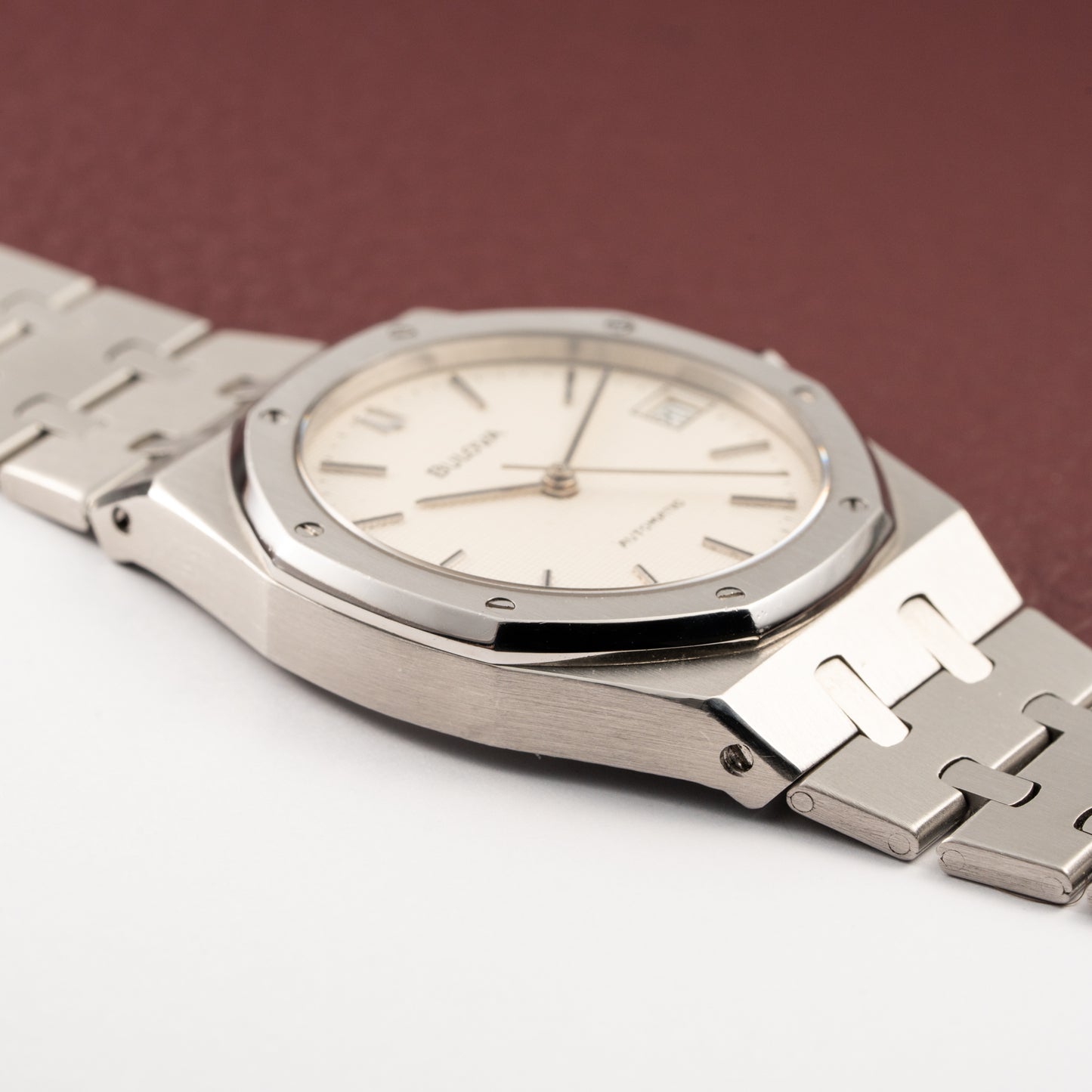 Bulova Automatic Royal Oak White Dial Ref. 4420101 from 1980s