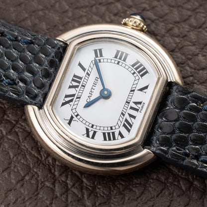 Cartier Ellipse Horizontal 'Paris' 18k White Gold PM Ref. 67081 from 1970s