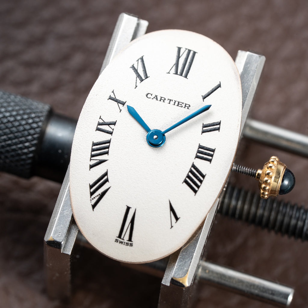 Cartier Baignoire 18K Yellow Gold Quartz Ref. 866044 from 1990s