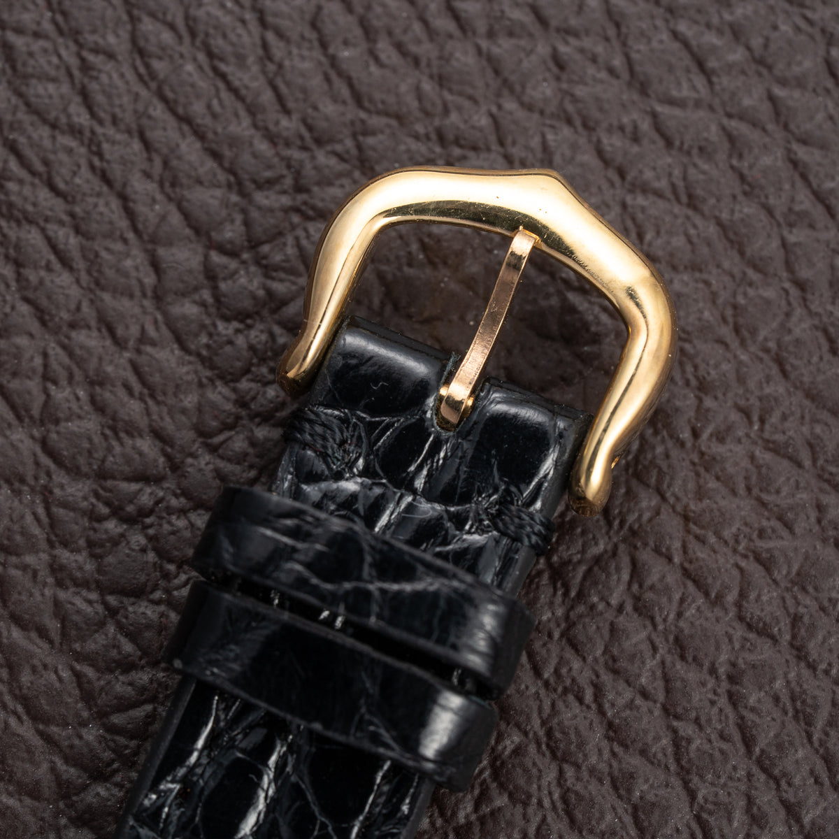Cartier Baignoire 18K Yellow Gold w/ Cartier Service 2026 - 2y Warranty Ref. 8057925 From 1990s