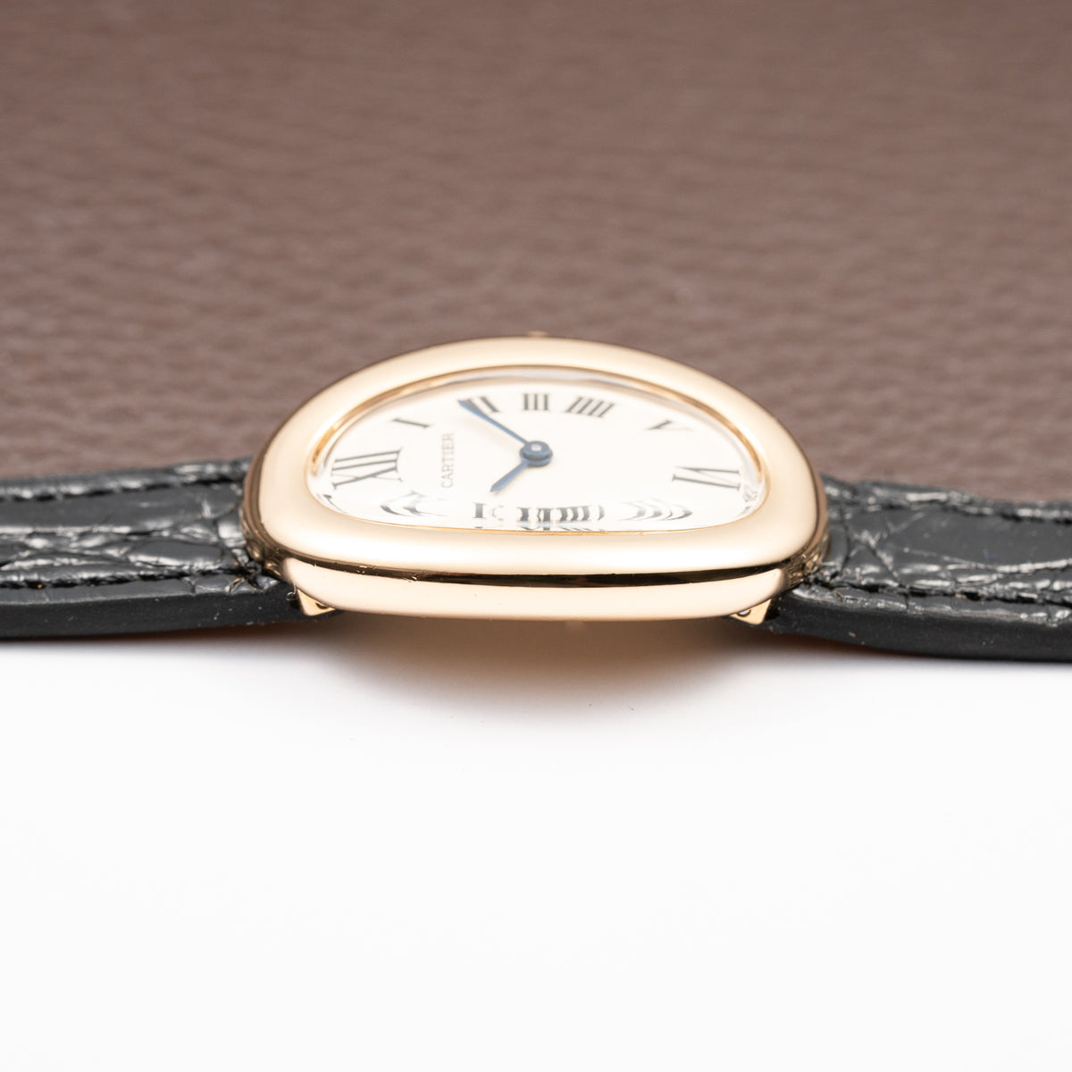 Cartier Baignoire 18K Yellow Gold w/ Cartier Service 2026 - 2y Warranty Ref. 8057925 From 1990s
