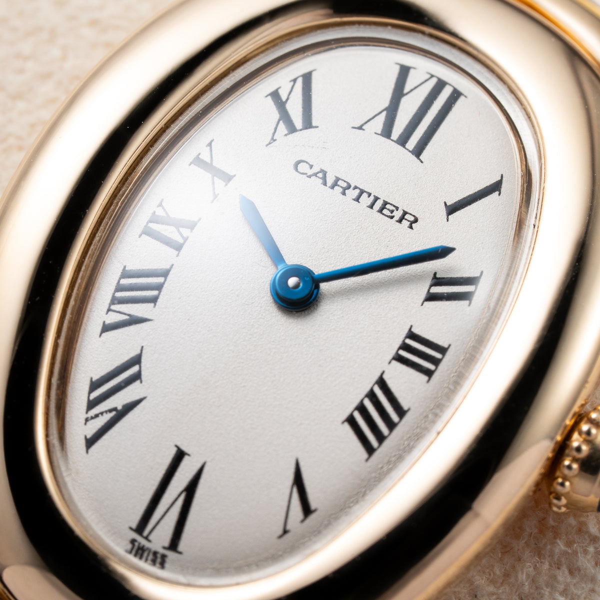 Cartier Baignoire 18K Yellow Gold Quartz with Cartier Service Papers Ref 8057912 from 1990s