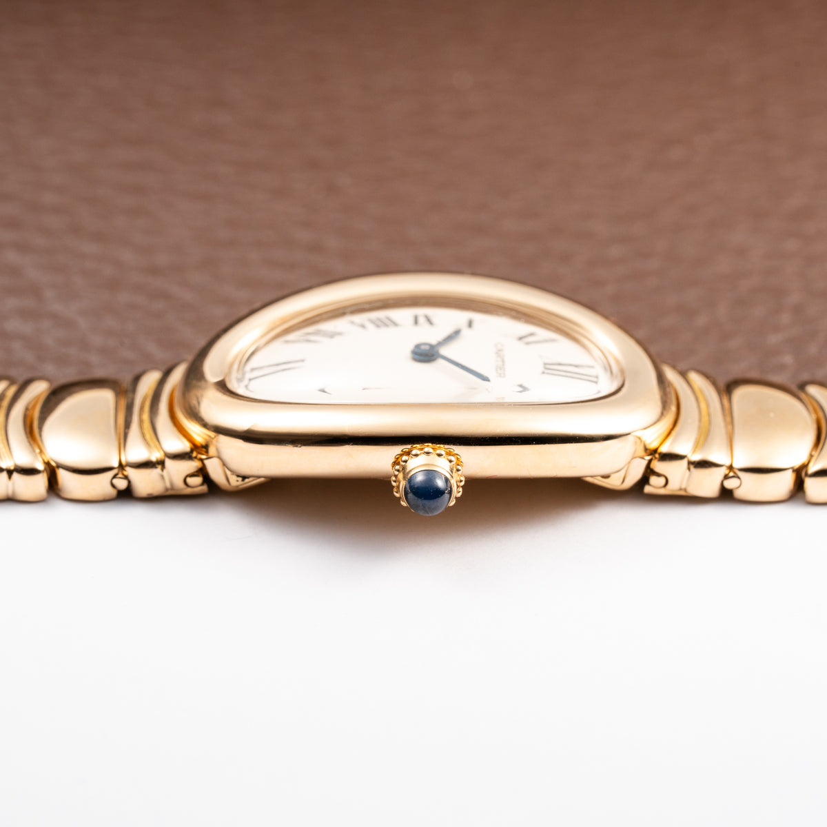 Cartier Baignoire 18K Yellow Gold Quartz with Cartier Service Papers Ref 8057912 from 1990s