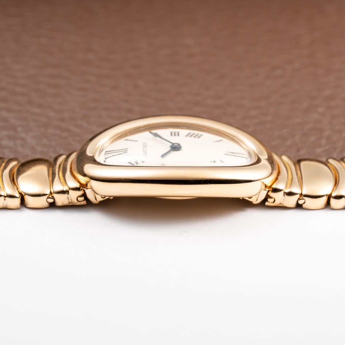 Cartier Baignoire 18K Yellow Gold Quartz with Cartier Service Papers Ref 8057912 from 1990s