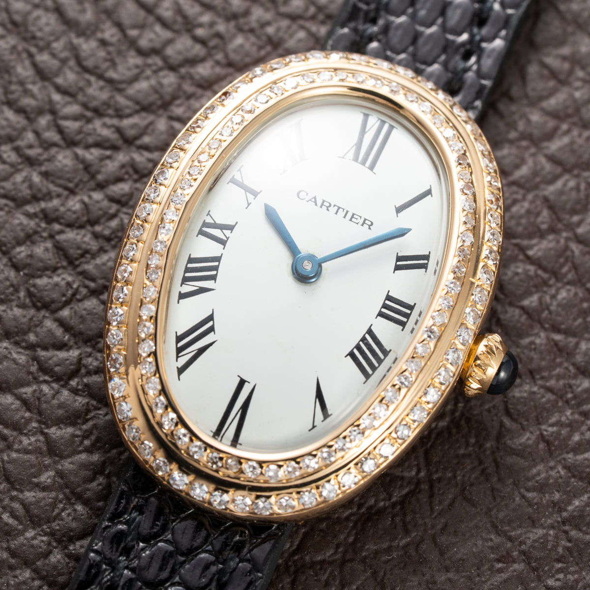 Cartier Baignoire 'Paris' Two-Row Diamond Bezel 18K Yellow Gold Ref. 78094 From 1970s