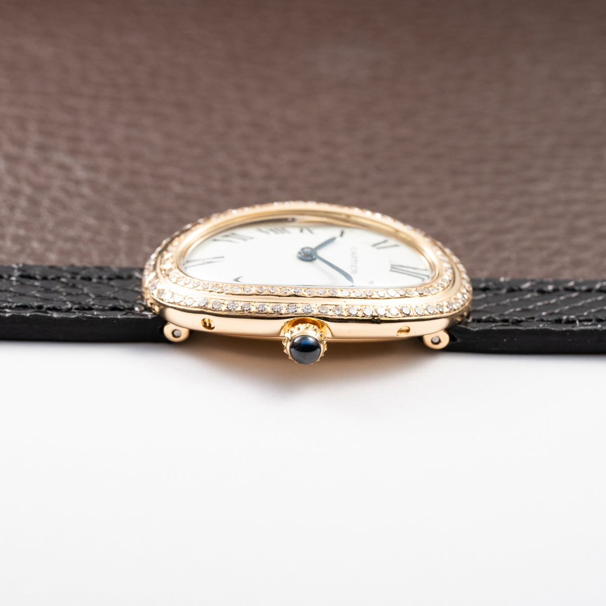 Cartier Baignoire 'Paris' Two-Row Diamond Bezel 18K Yellow Gold Ref. 78094 From 1970s