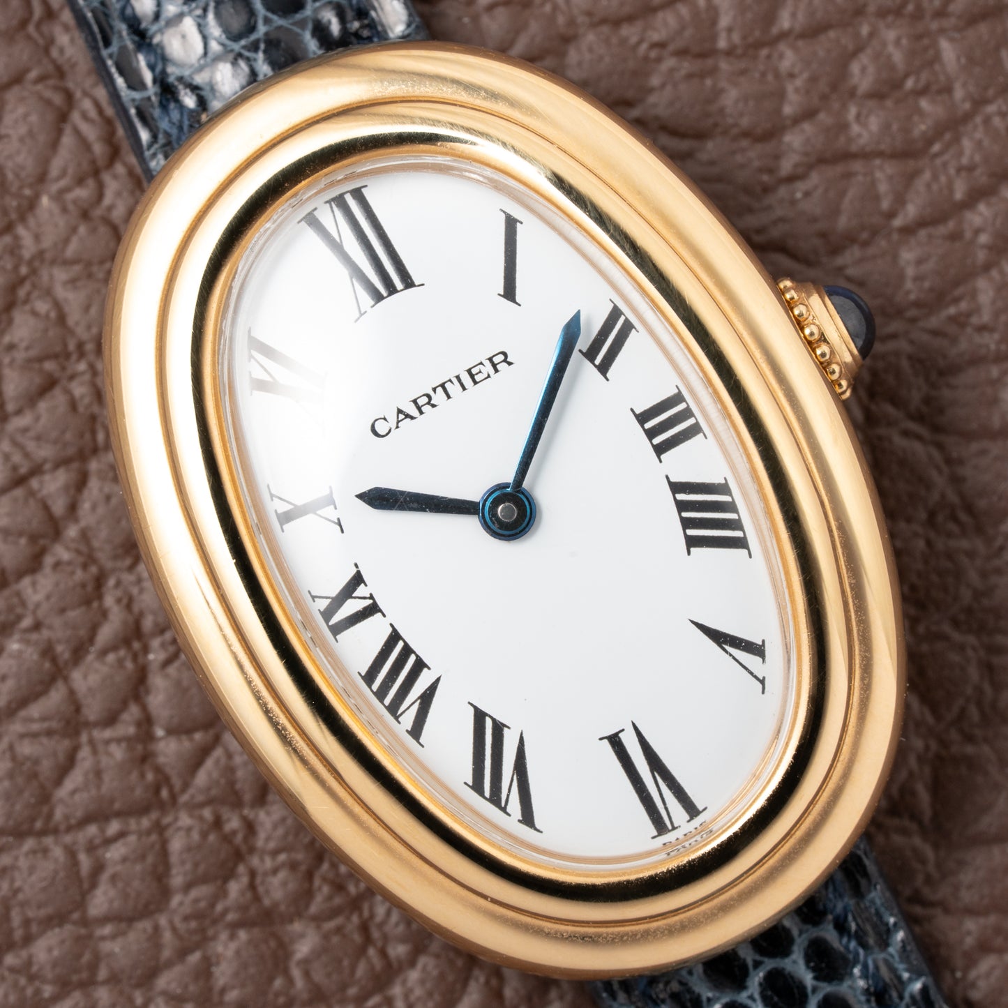 Cartier Baignoire “Paris” GM Ref. 78094  18K Yellow Gold from 1970s