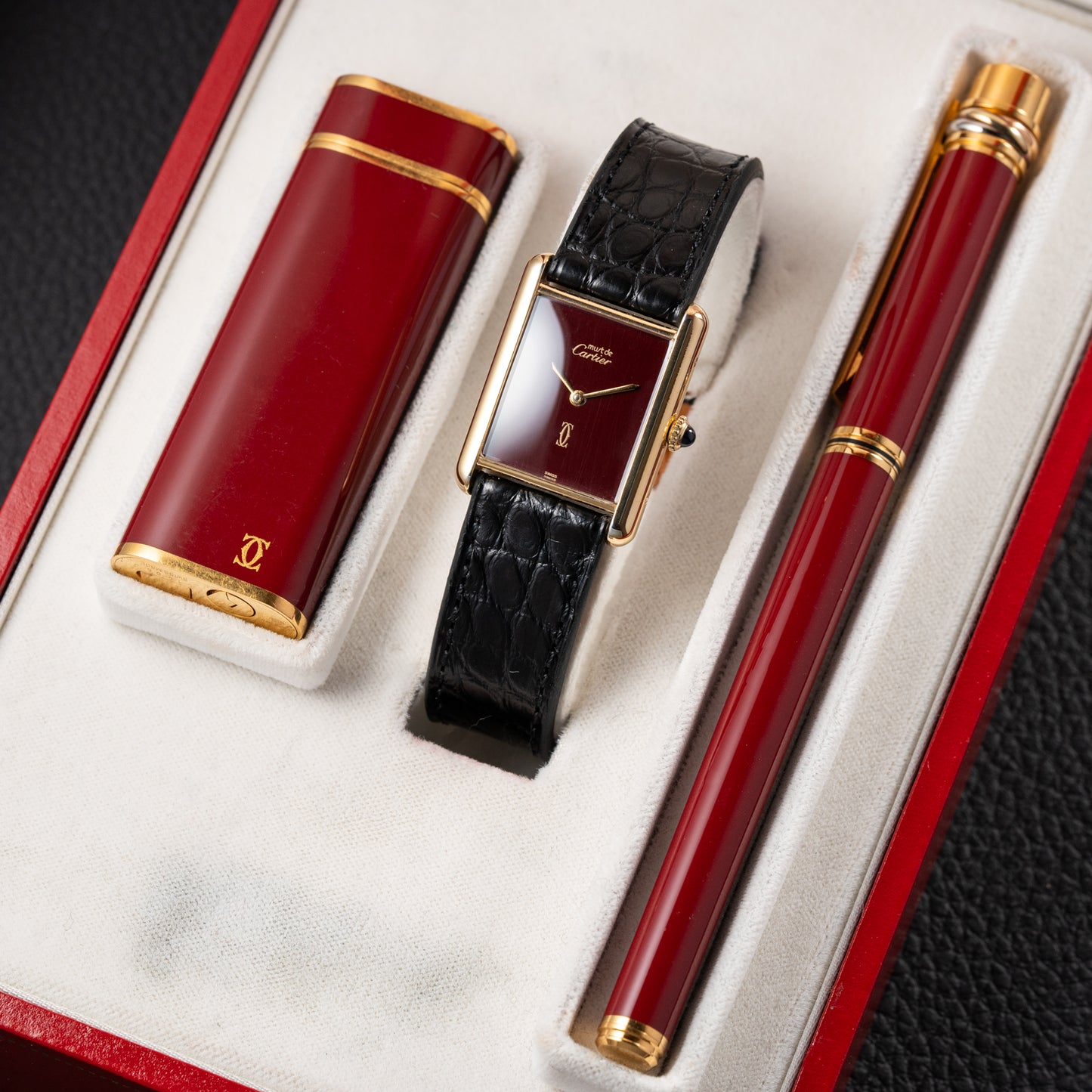 Cartier Must de Tank "Set of Three" Burgundy from 1985 Ultra-Rare Collector’s Treasure