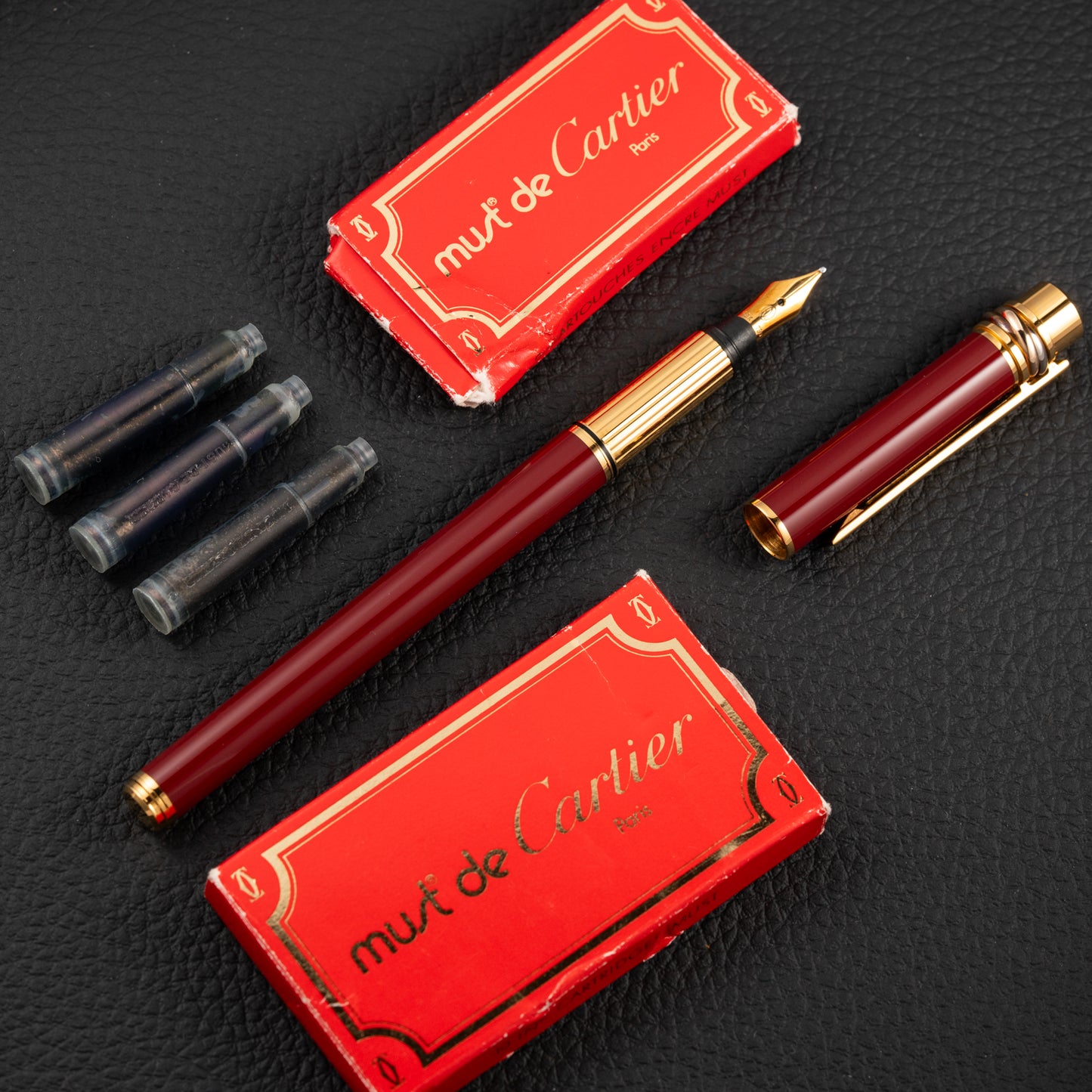 Cartier Must de Tank "Set of Three" Burgundy from 1985 Ultra-Rare Collector’s Treasure