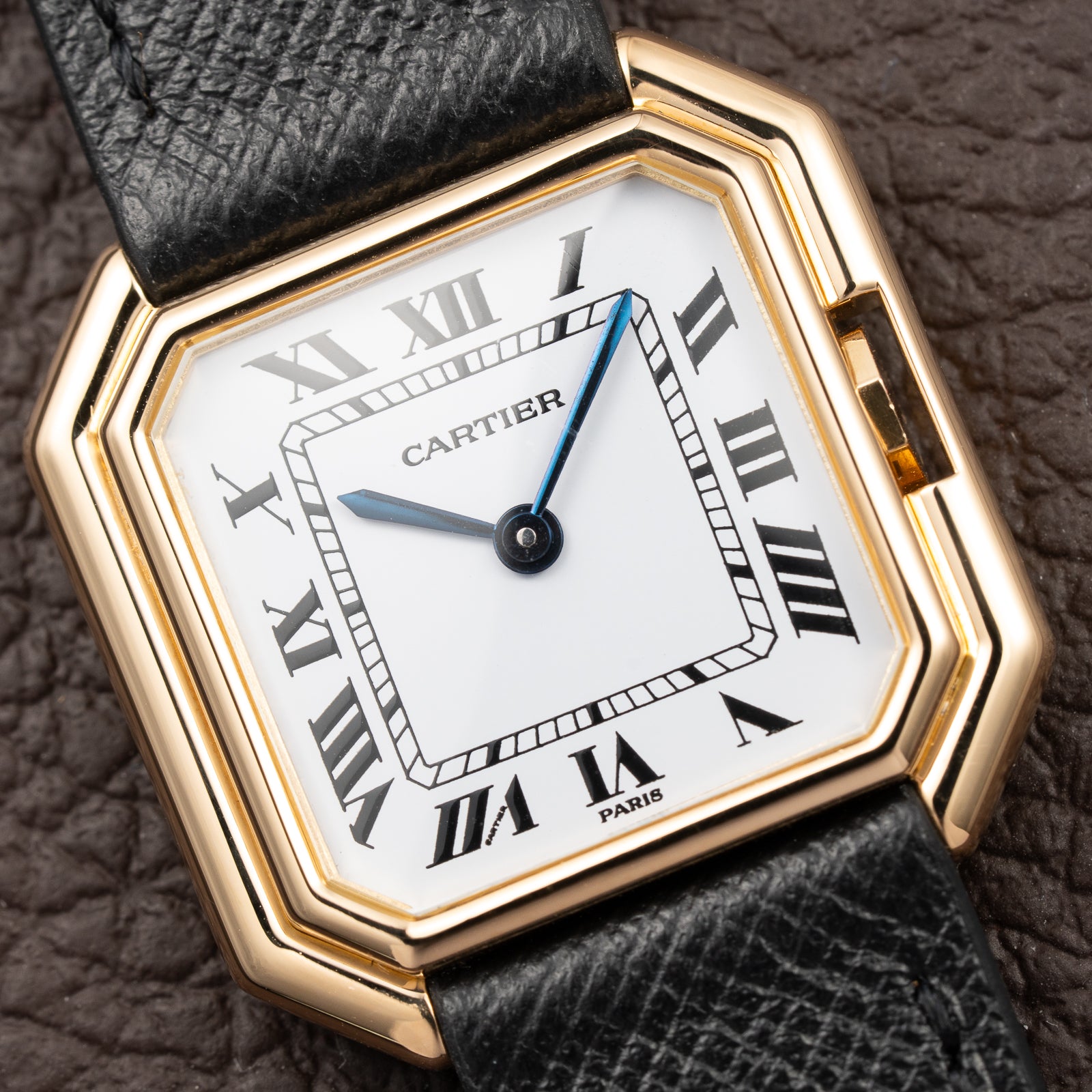 Cartier Ceinture “Paris” 18K Yellow Gold GM Ref. 78099 from 1970s