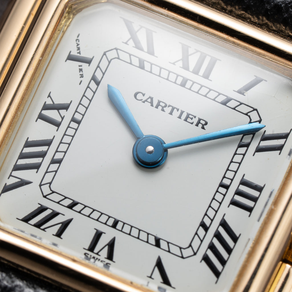 Cartier Ceinture Mini PM 18K Yellow Gold Quartz Ref. 66020 From 1970s