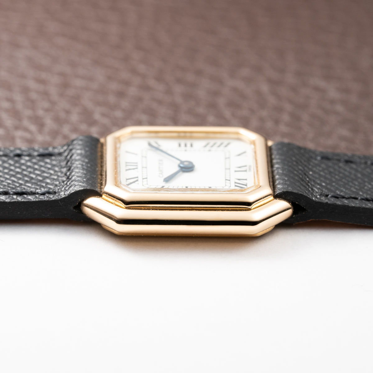 Cartier Ceinture Mini PM 18K Yellow Gold Quartz Ref. 66020 From 1970s