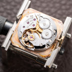 Cartier Ceinture 'Paris' Signed Dial 18K Yellow Gold GM Ref. 78099 from 1970s