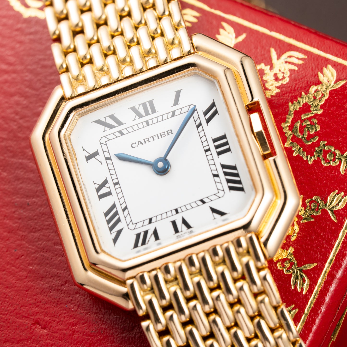 Cartier Ceinture "Paris" Dial Grain de Riz Bracelet 18K Yellow Gold PM Ref. 78100 from 1970s