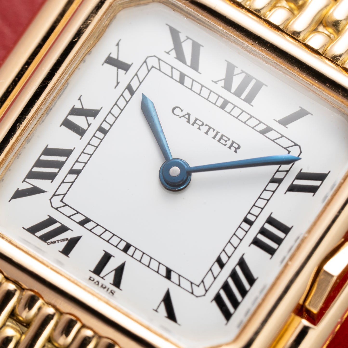 Cartier Ceinture "Paris" Dial Grain de Riz Bracelet 18K Yellow Gold PM Ref. 78100 from 1970s
