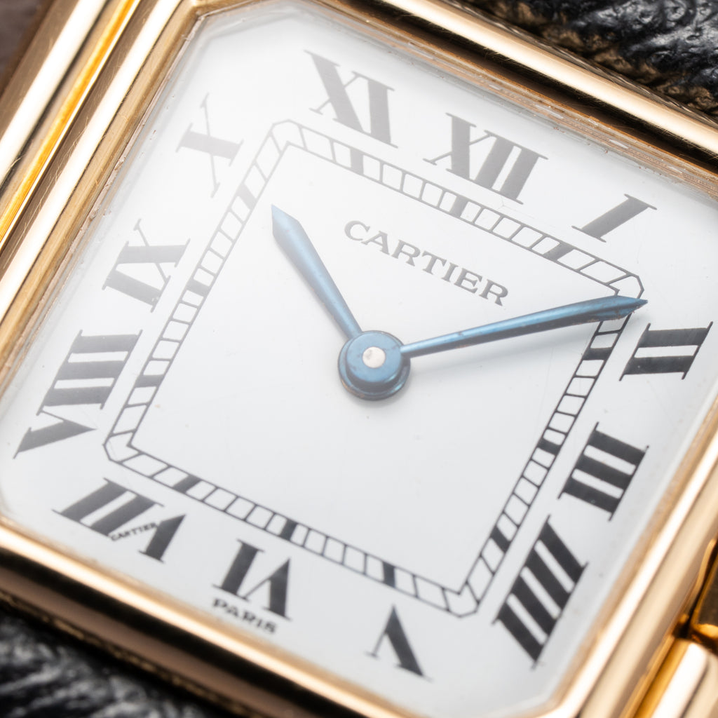Cartier Ceinture 'Paris' Signed Dial 18K Yellow Gold SM Ref. 78100 from 1970s