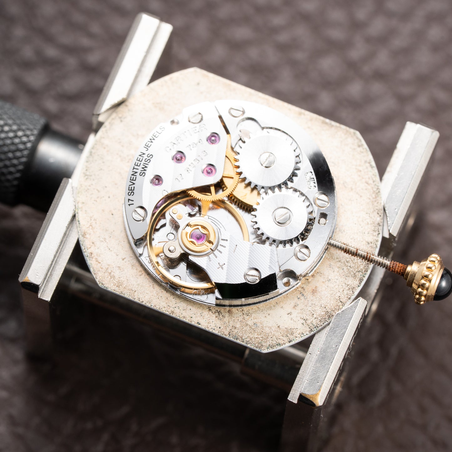 Cartier Ellipse Horizontal Jumbo “Paris” 18k Yellow Gold GM Ref. 78091 from 1970s