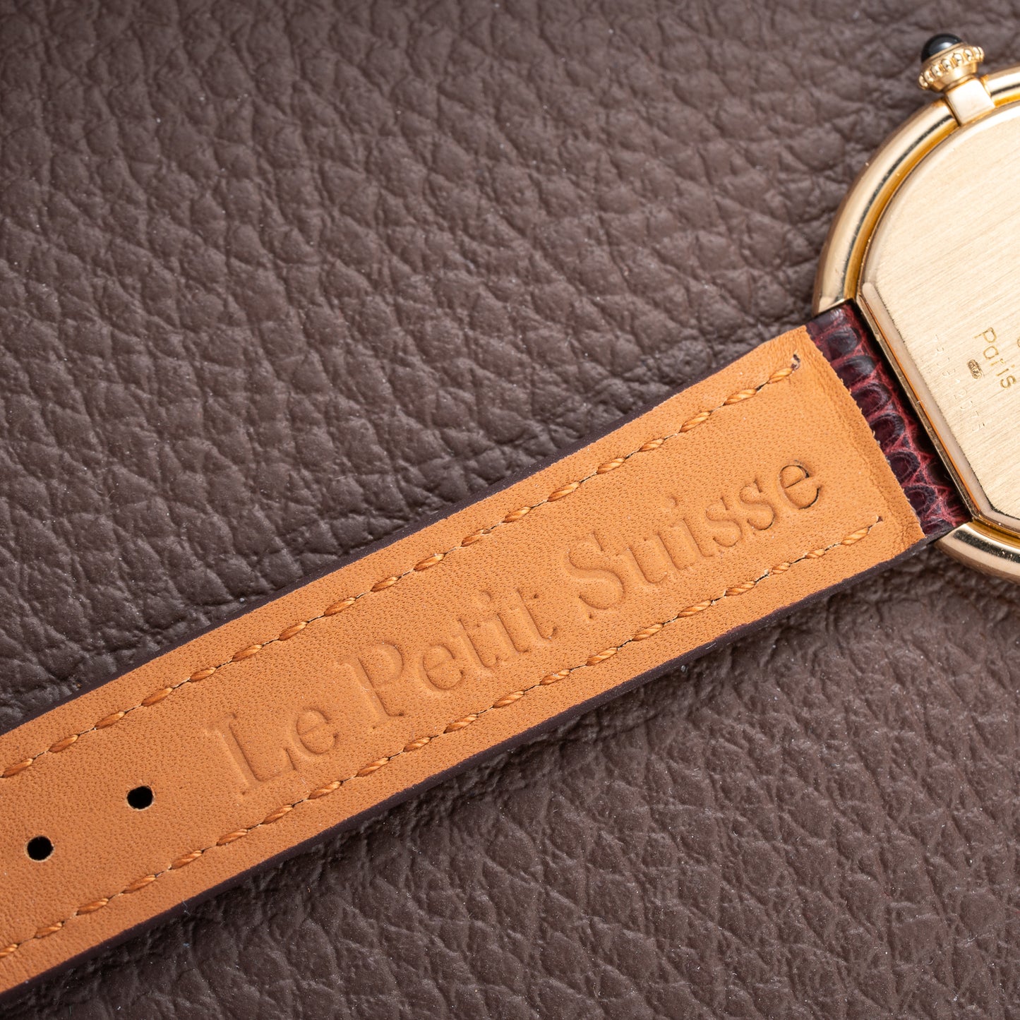 Cartier Ellipse Horizontal Jumbo “Paris” 18k Yellow Gold GM Ref. 78091 from 1970s