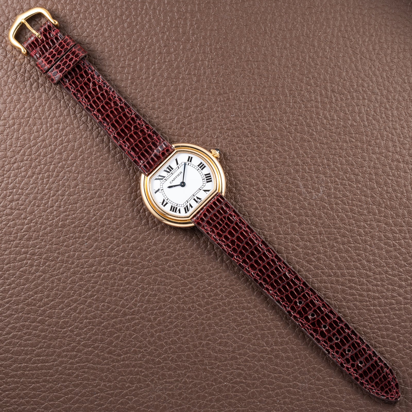 Cartier Ellipse Horizontal Jumbo “Paris” 18k Yellow Gold GM Ref. 78091 from 1970s